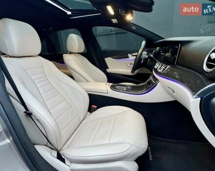 Серый Мерседес Е-Класс, объемом двигателя 3 л и пробегом 108 тыс. км за 52900 $, фото 56 на Automoto.ua