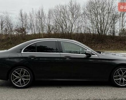 Сірий Мерседес Е-Клас, об'ємом двигуна 1.95 л та пробігом 146 тис. км за 45999 $, фото 4 на Automoto.ua