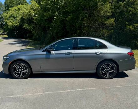 Серый Мерседес Е-Класс, объемом двигателя 2 л и пробегом 23 тыс. км за 24100 $, фото 3 на Automoto.ua