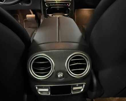 Мерседес Е-Класс 2021 в Киеве на Automoto.ua Серый Мерседес Е-Класс, объемом двигателя 3 л и пробегом 36 тыс. км за 39200 $, фото 14 на Automoto.ua