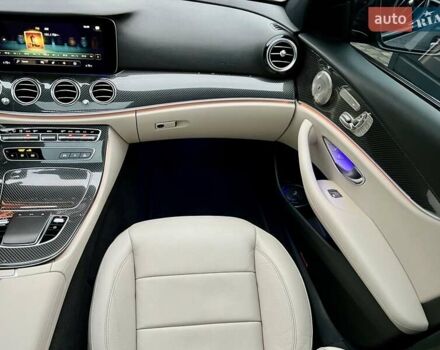 Серый Мерседес Е-Класс, объемом двигателя 3 л и пробегом 108 тыс. км за 52900 $, фото 68 на Automoto.ua