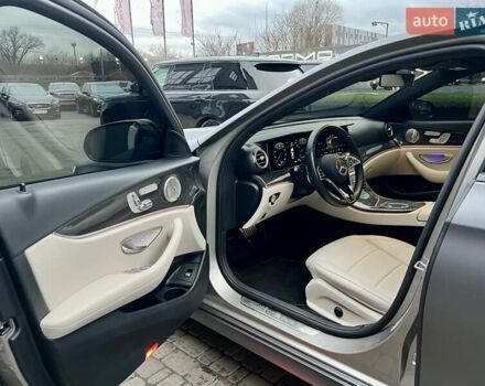 Серый Мерседес Е-Класс, объемом двигателя 3 л и пробегом 108 тыс. км за 52900 $, фото 14 на Automoto.ua