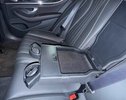 Мерседес Е-Класс 2021 в Киеве на Automoto.ua Серый Мерседес Е-Класс, объемом двигателя 3 л и пробегом 36 тыс. км за 39200 $, фото 15 на Automoto.ua