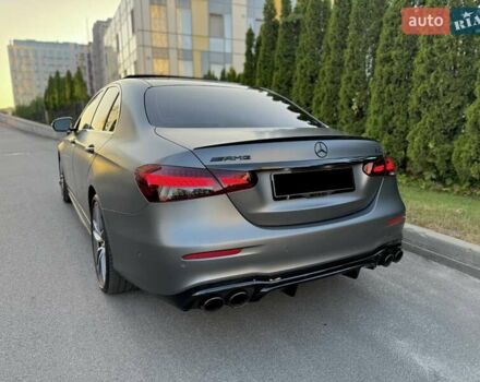 Серый Мерседес Е-Класс, объемом двигателя 3 л и пробегом 50 тыс. км за 82000 $, фото 6 на Automoto.ua