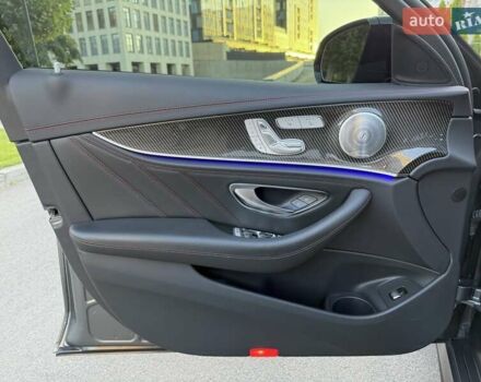 Серый Мерседес Е-Класс, объемом двигателя 3 л и пробегом 50 тыс. км за 82000 $, фото 20 на Automoto.ua