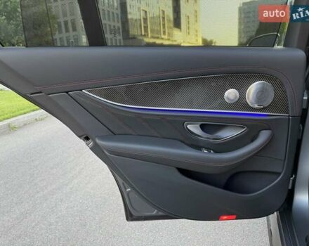 Серый Мерседес Е-Класс, объемом двигателя 3 л и пробегом 50 тыс. км за 79000 $, фото 27 на Automoto.ua