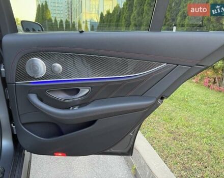 Серый Мерседес Е-Класс, объемом двигателя 3 л и пробегом 50 тыс. км за 79000 $, фото 32 на Automoto.ua