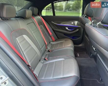 Серый Мерседес Е-Класс, объемом двигателя 3 л и пробегом 50 тыс. км за 82000 $, фото 33 на Automoto.ua