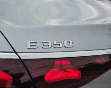 Серый Мерседес Е-Класс, объемом двигателя 2 л и пробегом 26 тыс. км за 33500 $, фото 16 на Automoto.ua