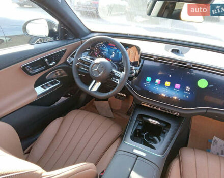 Серый Мерседес Е-Класс, объемом двигателя 2 л и пробегом 12 тыс. км за 92500 $, фото 5 на Automoto.ua