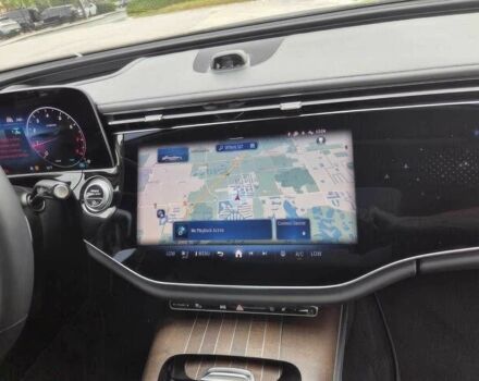 Серый Мерседес Е-Класс, объемом двигателя 2 л и пробегом 26 тыс. км за 33500 $, фото 8 на Automoto.ua