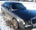 Сірий Мерседес Е-Клас, об'ємом двигуна 3 л та пробігом 490 тис. км за 2500 $, фото 1 на Automoto.ua