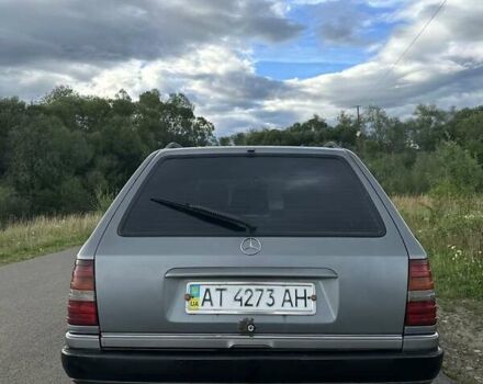 Сірий Мерседес Е-Клас, об'ємом двигуна 2.5 л та пробігом 492 тис. км за 3000 $, фото 7 на Automoto.ua
