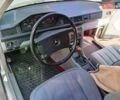 Серый Мерседес Е-Класс, объемом двигателя 2.3 л и пробегом 371 тыс. км за 1250 $, фото 4 на Automoto.ua