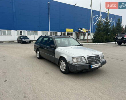 Серый Мерседес Е-Класс, объемом двигателя 2.8 л и пробегом 347 тыс. км за 1900 $, фото 2 на Automoto.ua