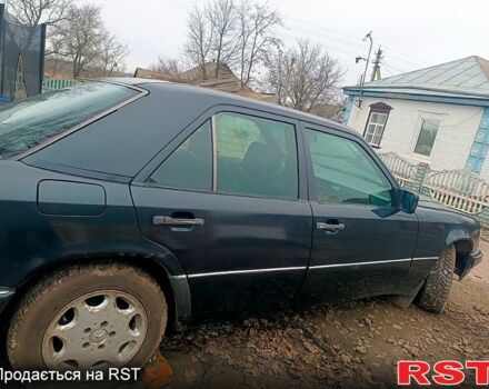 Сірий Мерседес Е-Клас, об'ємом двигуна 2 л та пробігом 356 тис. км за 2900 $, фото 6 на Automoto.ua