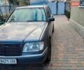 Сірий Мерседес Е-Клас, об'ємом двигуна 3 л та пробігом 333 тис. км за 3900 $, фото 1 на Automoto.ua