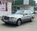 Серый Мерседес Е-Класс, объемом двигателя 2.5 л и пробегом 500 тыс. км за 2700 $, фото 1 на Automoto.ua