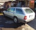 Сірий Мерседес Е-Клас, об'ємом двигуна 2 л та пробігом 270 тис. км за 2500 $, фото 1 на Automoto.ua
