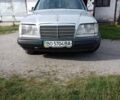 Сірий Мерседес Е-Клас, об'ємом двигуна 2.2 л та пробігом 280 тис. км за 2800 $, фото 1 на Automoto.ua