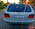 Сірий Мерседес Е-Клас, об'ємом двигуна 3 л та пробігом 500 тис. км за 2500 $, фото 3 на Automoto.ua