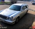 Серый Мерседес Е-Класс, объемом двигателя 3 л и пробегом 400 тыс. км за 2700 $, фото 4 на Automoto.ua