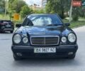 Сірий Мерседес Е-Клас, об'ємом двигуна 3.2 л та пробігом 289 тис. км за 2700 $, фото 10 на Automoto.ua