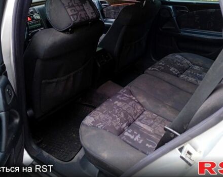 Серый Мерседес Е-Класс, объемом двигателя 2.4 л и пробегом 233 тыс. км за 3200 $, фото 4 на Automoto.ua