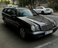 Серый Мерседес Е-Класс, объемом двигателя 2.2 л и пробегом 185 тыс. км за 3500 $, фото 2 на Automoto.ua