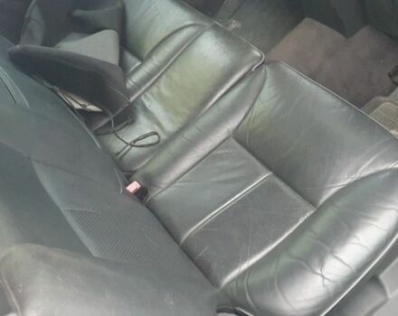 Серый Мерседес Е-Класс, объемом двигателя 3.2 л и пробегом 350 тыс. км за 2500 $, фото 5 на Automoto.ua