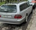 Серый Мерседес Е-Класс, объемом двигателя 3.2 л и пробегом 514 тыс. км за 2914 $, фото 6 на Automoto.ua