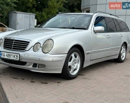 Серый Мерседес Е-Класс, объемом двигателя 2.69 л и пробегом 497 тыс. км за 4200 $, фото 1 на Automoto.ua