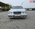 Мерседес Е-Класс 2000 в Хмельницком на Automoto.ua Серый Мерседес Е-Класс, объемом двигателя 2.4 л и пробегом 460 тыс. км за 2800 $, фото 1 на Automoto.ua