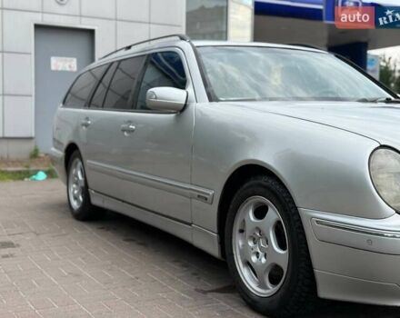 Серый Мерседес Е-Класс, объемом двигателя 2.69 л и пробегом 497 тыс. км за 4200 $, фото 4 на Automoto.ua