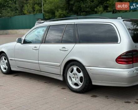 Серый Мерседес Е-Класс, объемом двигателя 2.69 л и пробегом 497 тыс. км за 4200 $, фото 6 на Automoto.ua