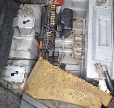 Серый Мерседес Е-Класс, объемом двигателя 2.7 л и пробегом 532 тыс. км за 4300 $, фото 17 на Automoto.ua