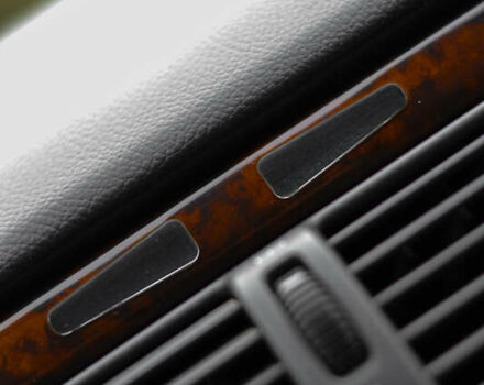 Серый Мерседес Е-Класс, объемом двигателя 2 л и пробегом 511 тыс. км за 3899 $, фото 8 на Automoto.ua