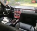 Серый Мерседес Е-Класс, объемом двигателя 2 л и пробегом 300 тыс. км за 3000 $, фото 2 на Automoto.ua