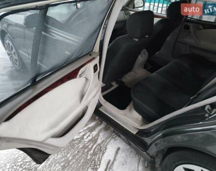 Сірий Мерседес Е-Клас, об'ємом двигуна 2 л та пробігом 442 тис. км за 3200 $, фото 11 на Automoto.ua