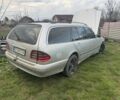 Сірий Мерседес Е-Клас, об'ємом двигуна 2.7 л та пробігом 350 тис. км за 2550 $, фото 1 на Automoto.ua
