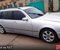 Сірий Мерседес Е-Клас, об'ємом двигуна 2.1 л та пробігом 300 тис. км за 4999 $, фото 4 на Automoto.ua