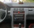 Сірий Мерседес Е-Клас, об'ємом двигуна 3.2 л та пробігом 380 тис. км за 2535 $, фото 1 на Automoto.ua