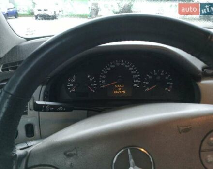 Сірий Мерседес Е-Клас, об'ємом двигуна 2 л та пробігом 442 тис. км за 3200 $, фото 16 на Automoto.ua