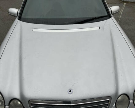 Серый Мерседес Е-Класс, объемом двигателя 2.69 л и пробегом 338 тыс. км за 3800 $, фото 22 на Automoto.ua