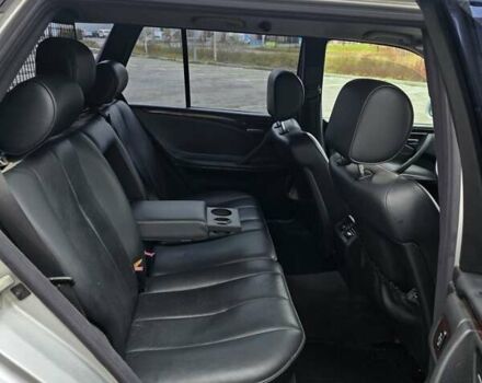 Сірий Мерседес Е-Клас, об'ємом двигуна 3.2 л та пробігом 300 тис. км за 2999 $, фото 11 на Automoto.ua