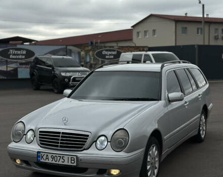 Мерседес Е-Клас 2002 у Борисполе на Automoto.ua Сірий Мерседес Е-Клас, об'ємом двигуна 2.69 л та пробігом 250 тис. км за 4200 $, фото 3 на Automoto.ua