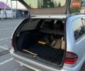 Серый Мерседес Е-Класс, объемом двигателя 2.2 л и пробегом 505 тыс. км за 4500 $, фото 19 на Automoto.ua