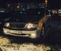 Серый Мерседес Е-Класс, объемом двигателя 2.1 л и пробегом 424 тыс. км за 3999 $, фото 1 на Automoto.ua