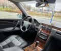 Сірий Мерседес Е-Клас, об'ємом двигуна 3.2 л та пробігом 300 тис. км за 2999 $, фото 5 на Automoto.ua