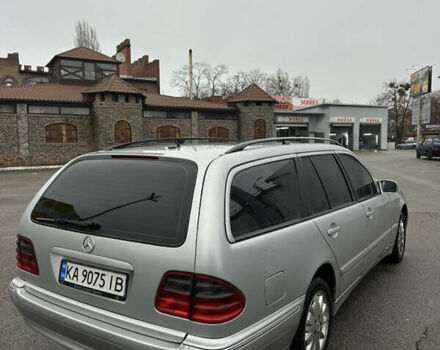 Серый Мерседес Е-Класс, объемом двигателя 2.69 л и пробегом 338 тыс. км за 3800 $, фото 5 на Automoto.ua